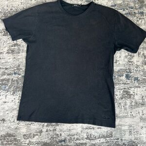 Hugo Boss Black men’s short sleeve tee. Slim fit. Large classic elevated basics